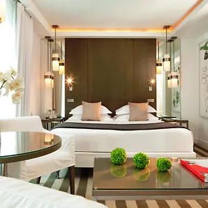 Hotel Le A, Parigi