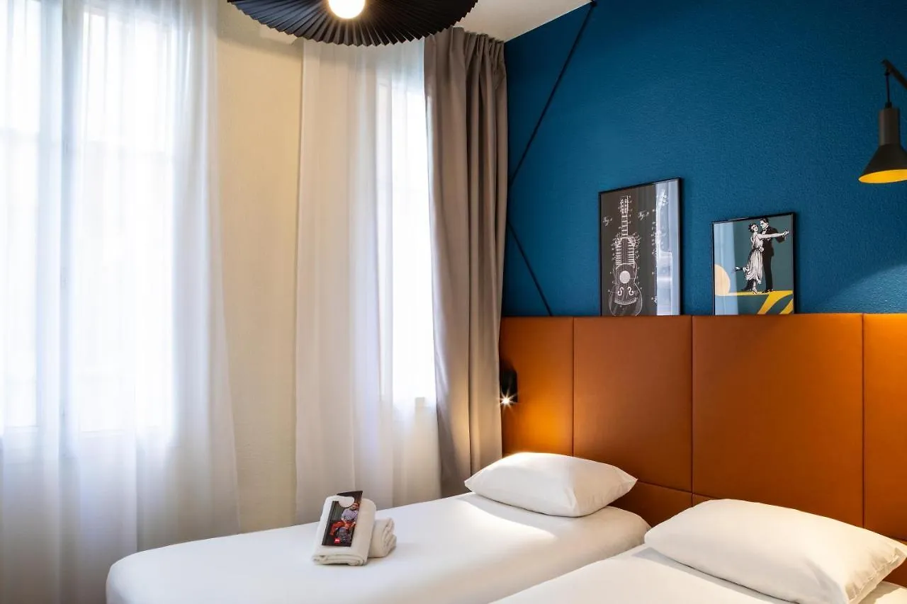 Hotel ibis Paris Ornano Montmartre Nord 18ème France