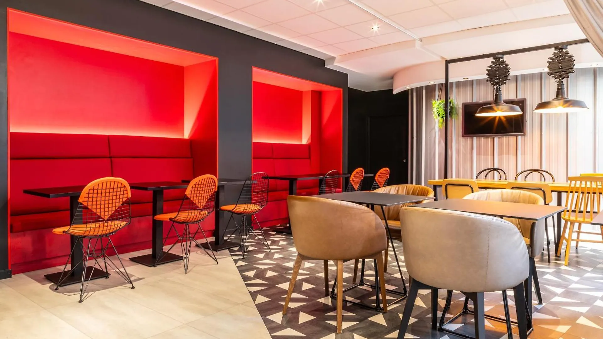 Hotel ibis Paris Ornano Montmartre Nord 18ème